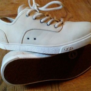 UGG Tan Canvas Shoes size 10 Brand New w/tags